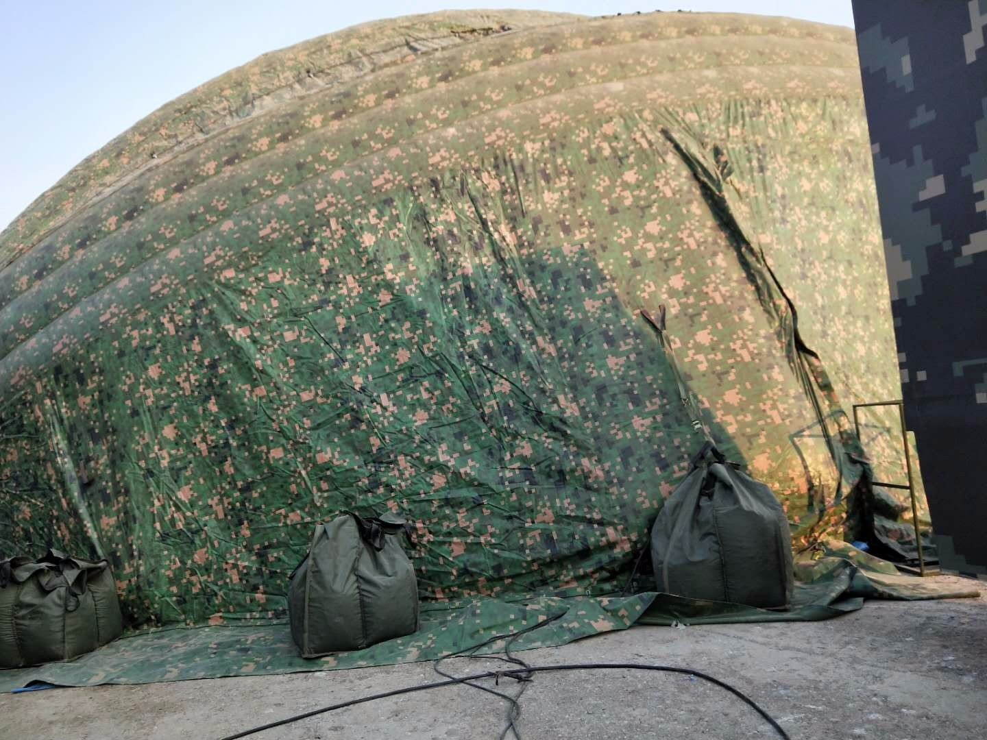 哈巴河军用充气帐篷
